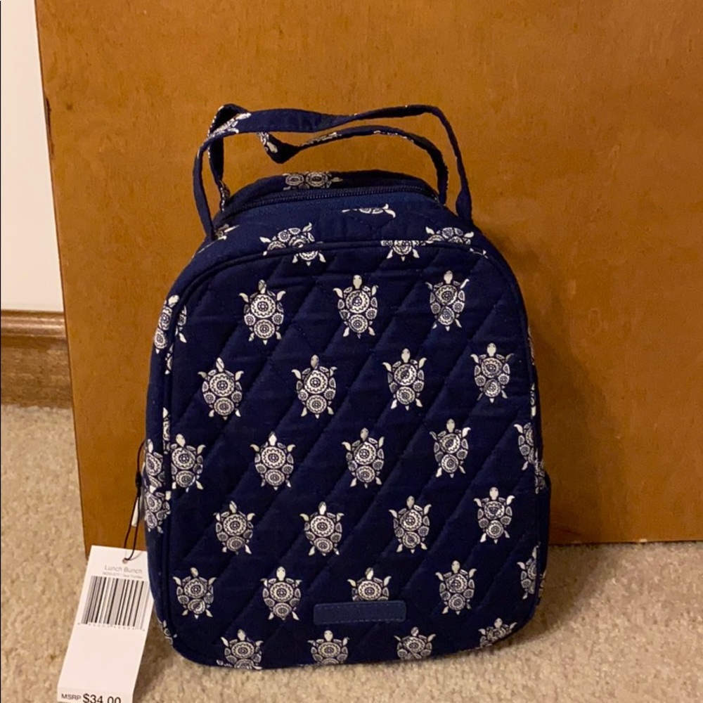 VeraBradley Sea Turtles Lunch Bunch NWT Navy